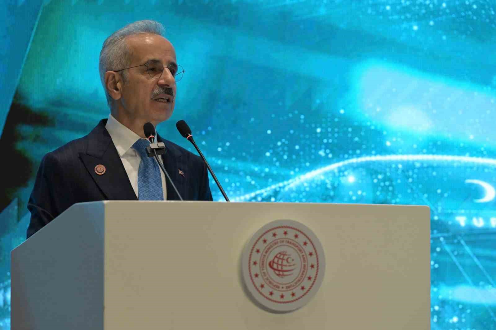 Ulaştırma ve Altyapı Bakanı Uraloğlu: "Türkiye jeostratejik bir güven adası haline gelmiştir"

