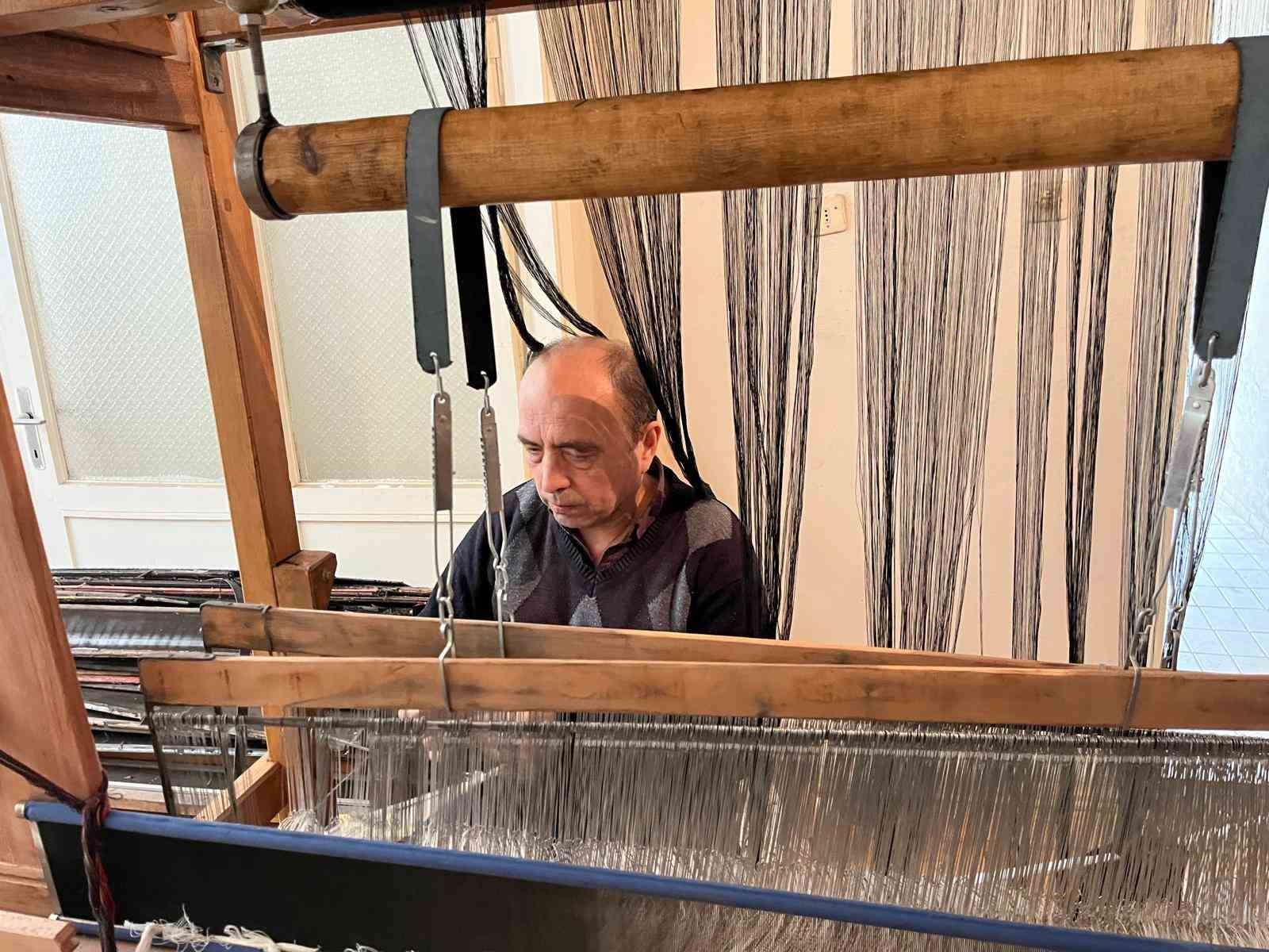 Ulayıcılık ve dokuma gençler tarafından ilgi görmüyor
Ulayıcılık ve dokuma gençler tarafından ilgi görmüyor