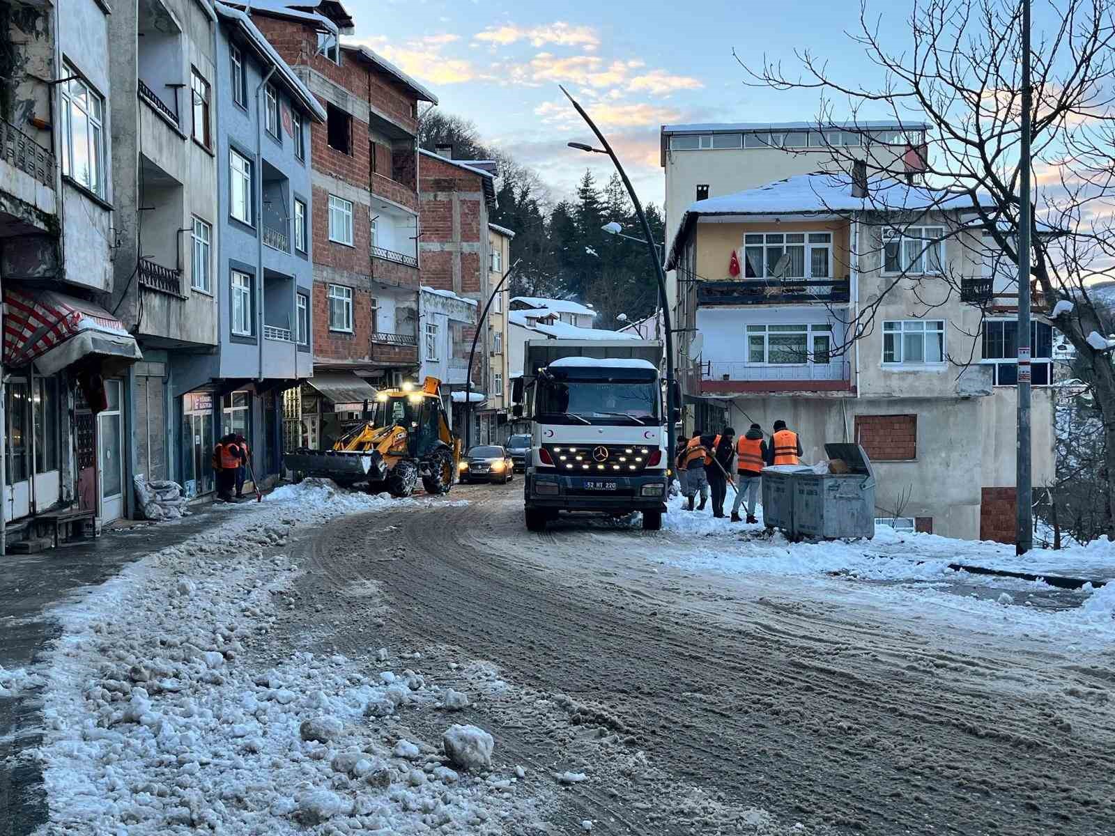 Ulubey’de yollar açık

