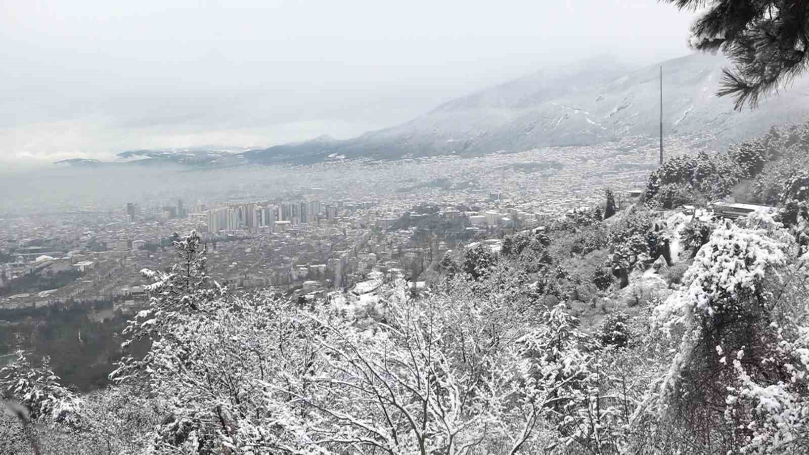 Uludağ’a çıkanlara jandarma izin vermedi

