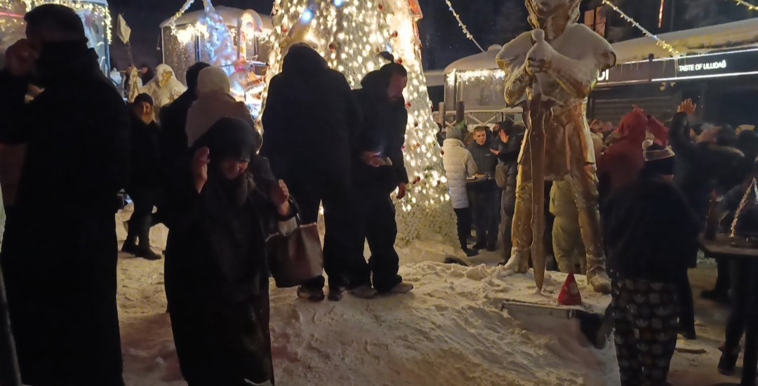 Uludağ’da yılbaşı kutlamasına damga vuran görüntü
