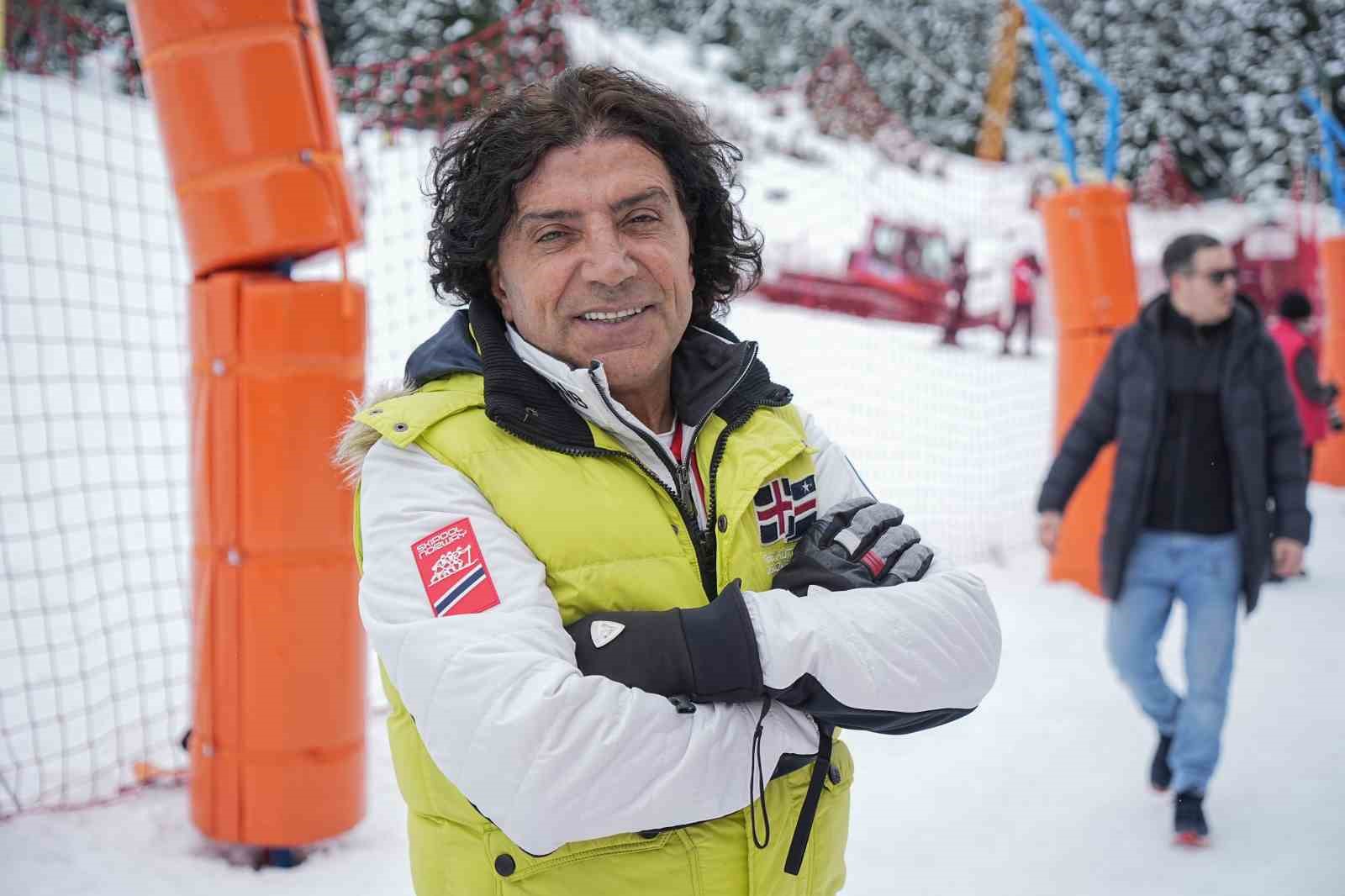 Uludağ’daki yangında birinci kusurlu, ölen kayak hocasının şirketi sayıldı
Uludağ’daki yangında birinci kusurlu, ölen kayak hocasının şirketi sayıldı