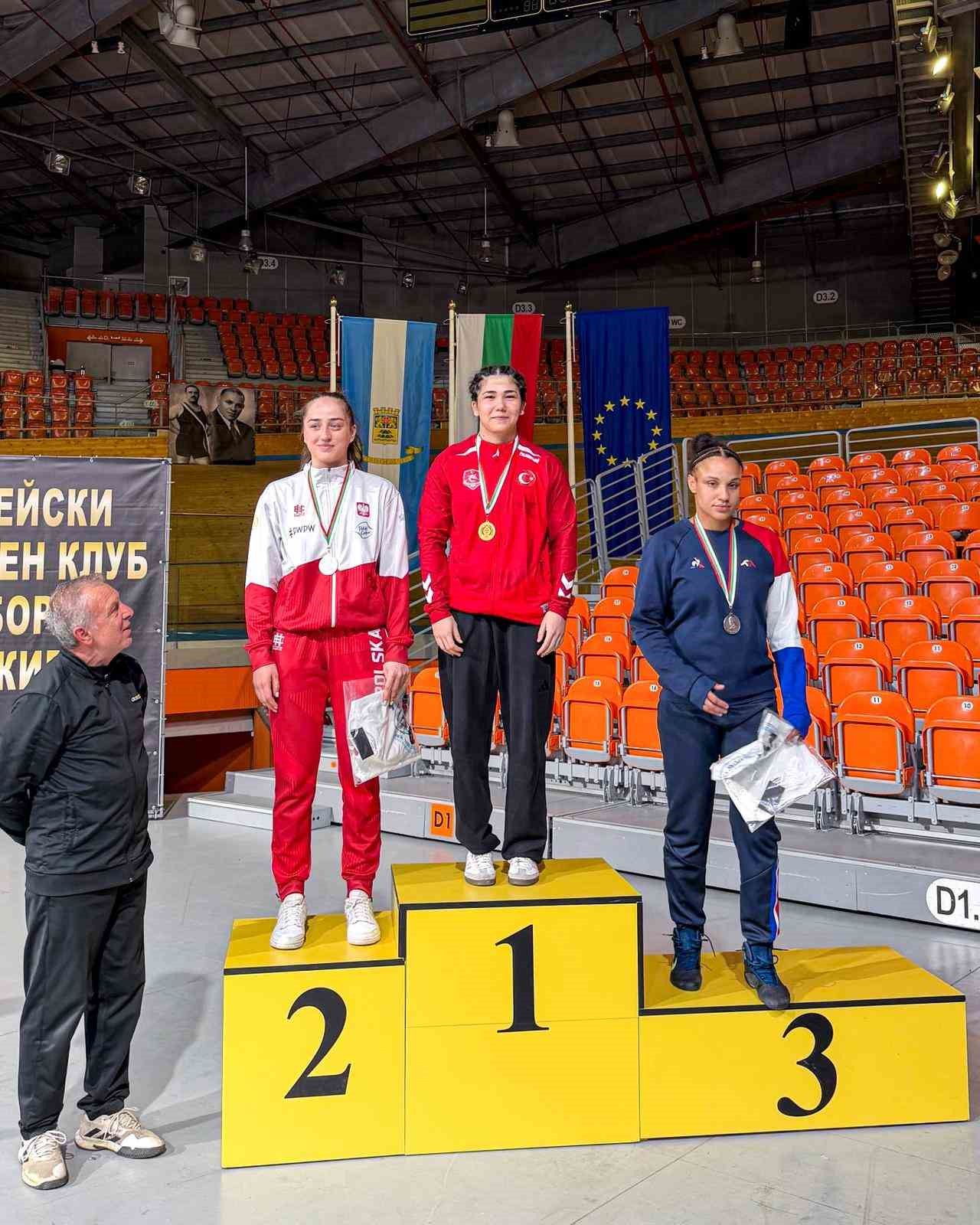 Uluslararası Dan Kolov - Nikola Petrov Turnuvası’nın 2. gününde millilerden 11 madalya
