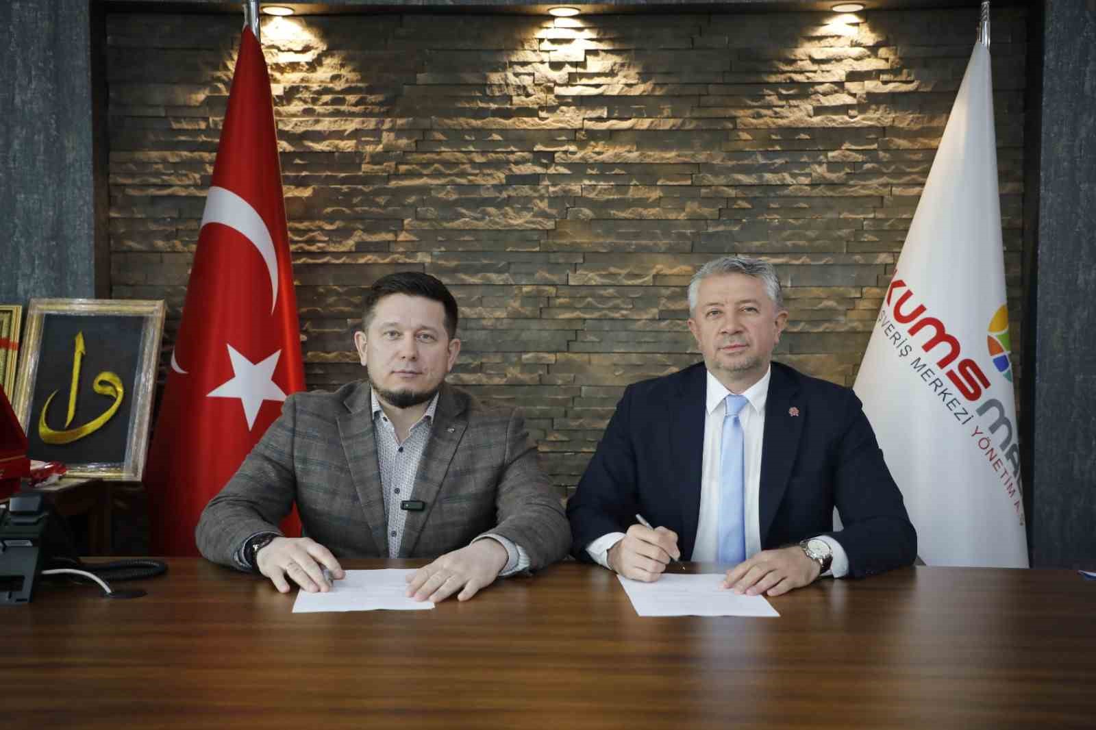 Uluslararası iş birliklerinin yeni durağı Kumsmall
