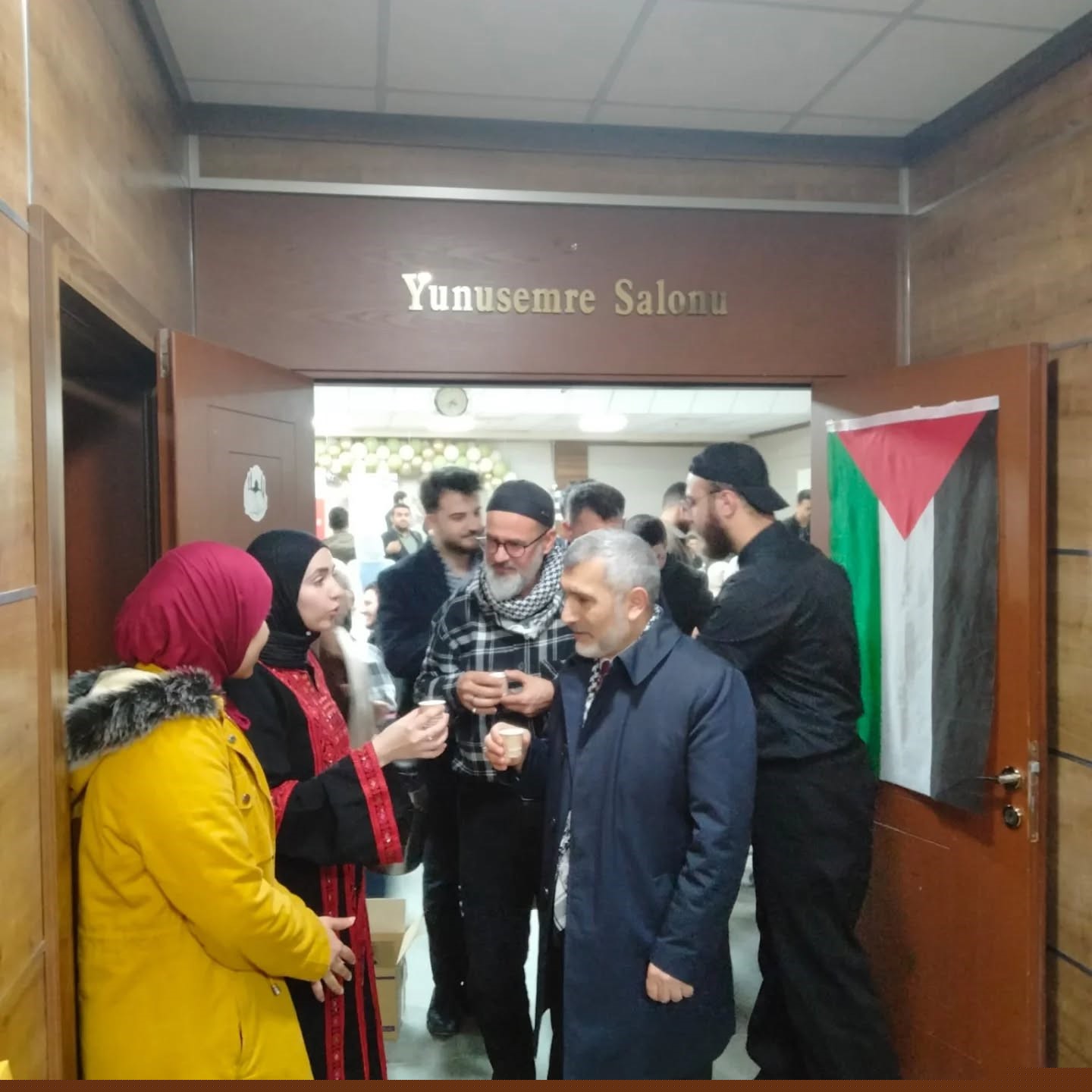 Uluslararası öğrenciler iftarda bir araya geldi
