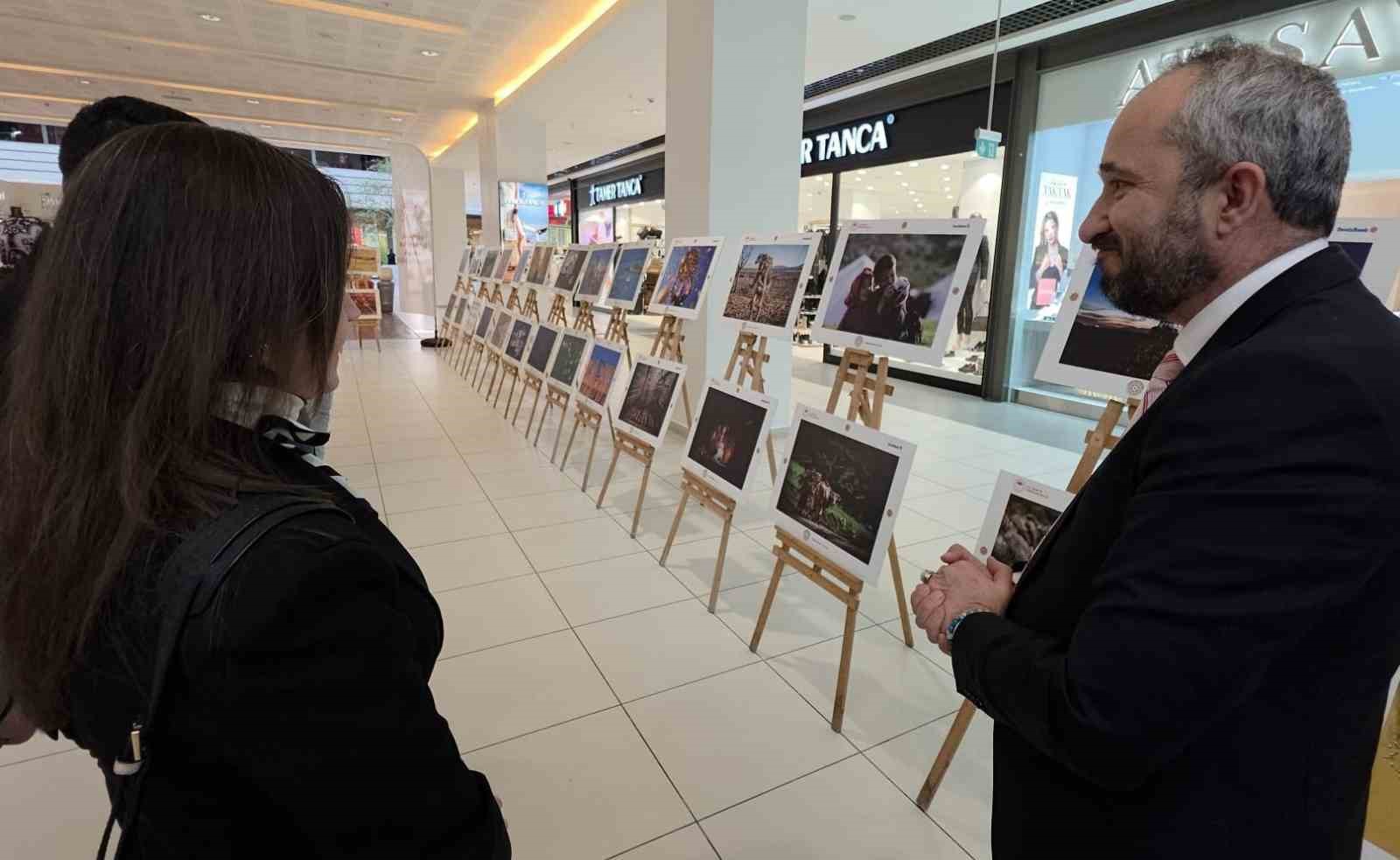 "Uluslararası Tarım, Orman ve İnsan Fotoğraf Sergisi" Kütahya’da açıldı
