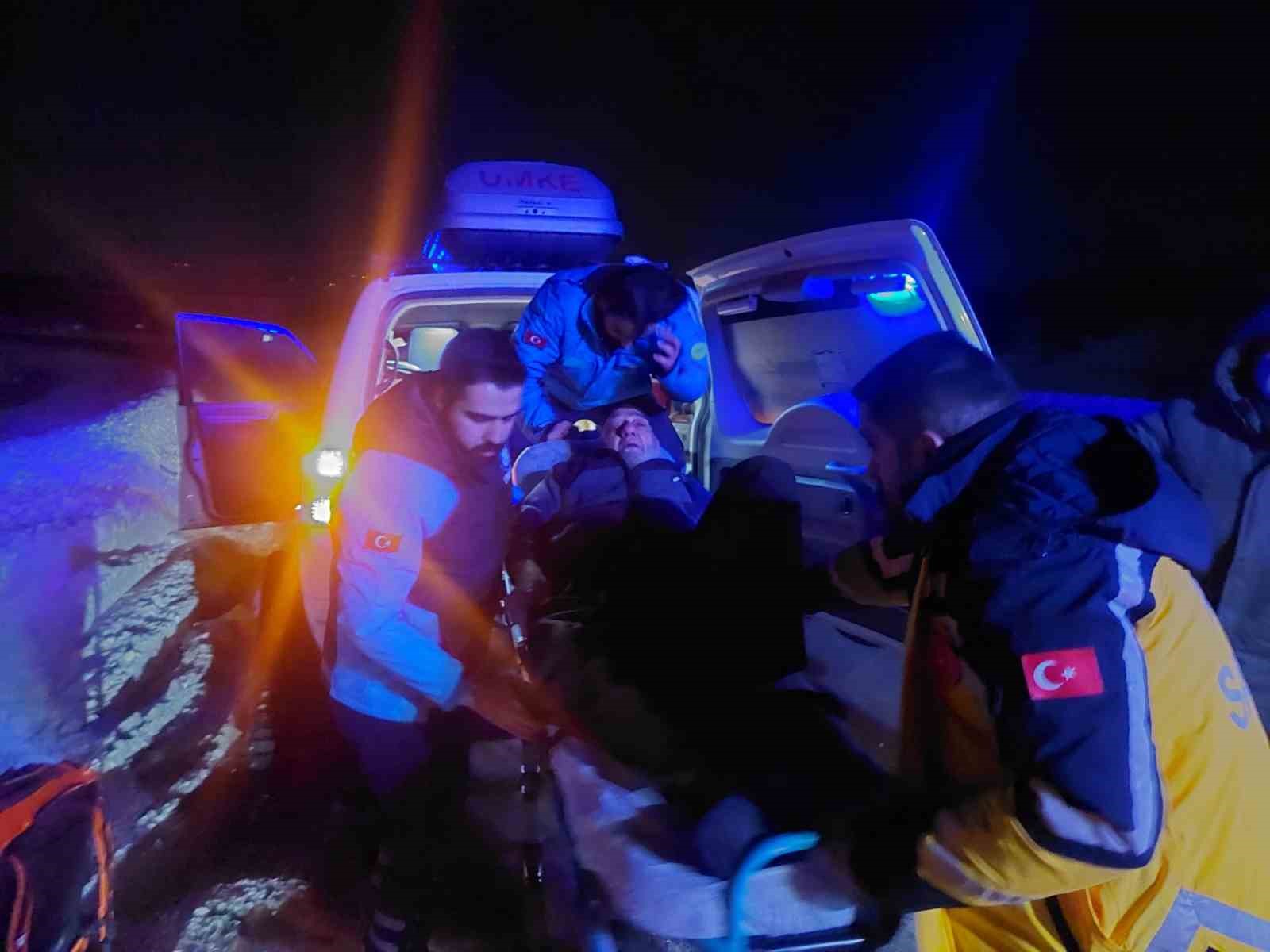 UMKE’den zorlu kış şartlarında hasta kurtarma operasyonu
