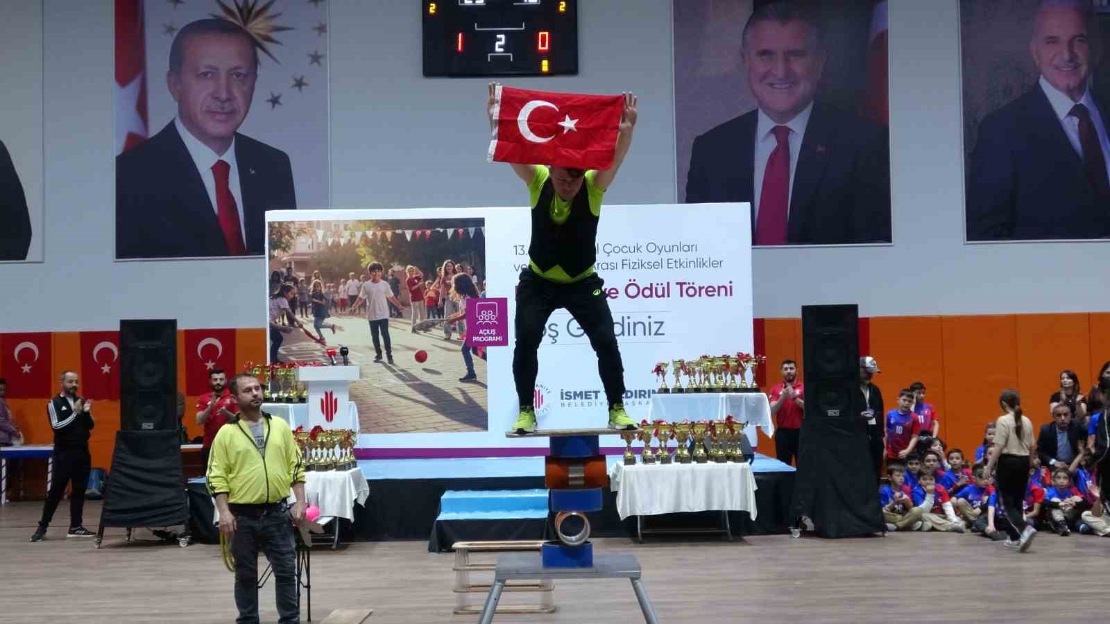 Ümraniye’de Geleneksel Çocuk Oyunları ve fiziksel etkinlikler tamamlandı
