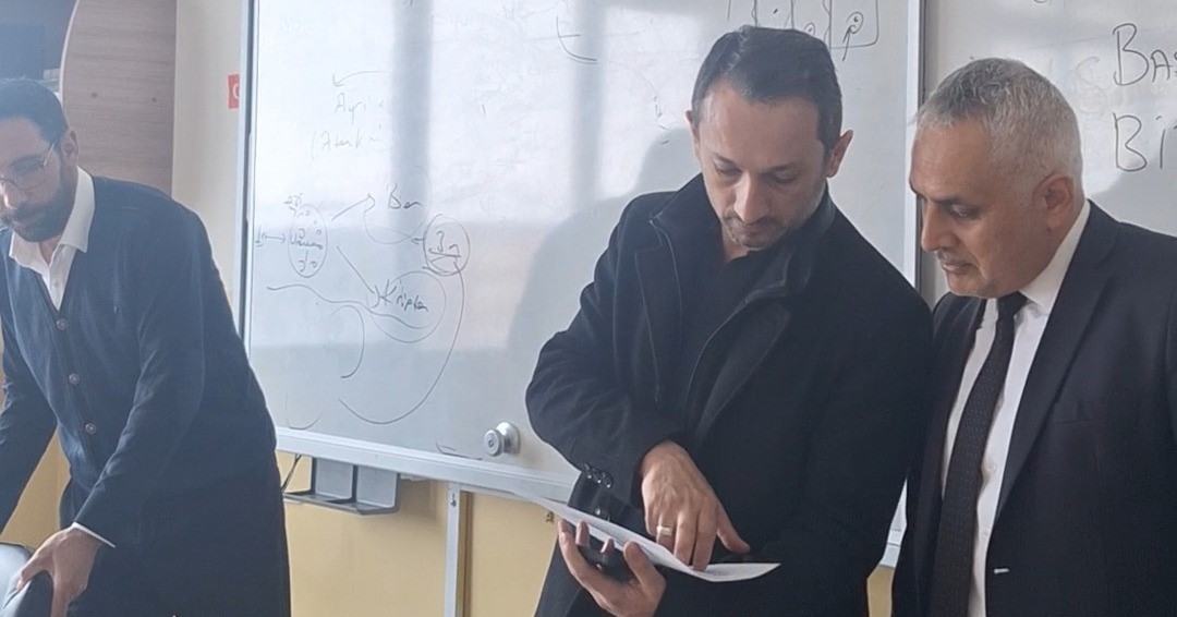 Umre için ter döktüler
