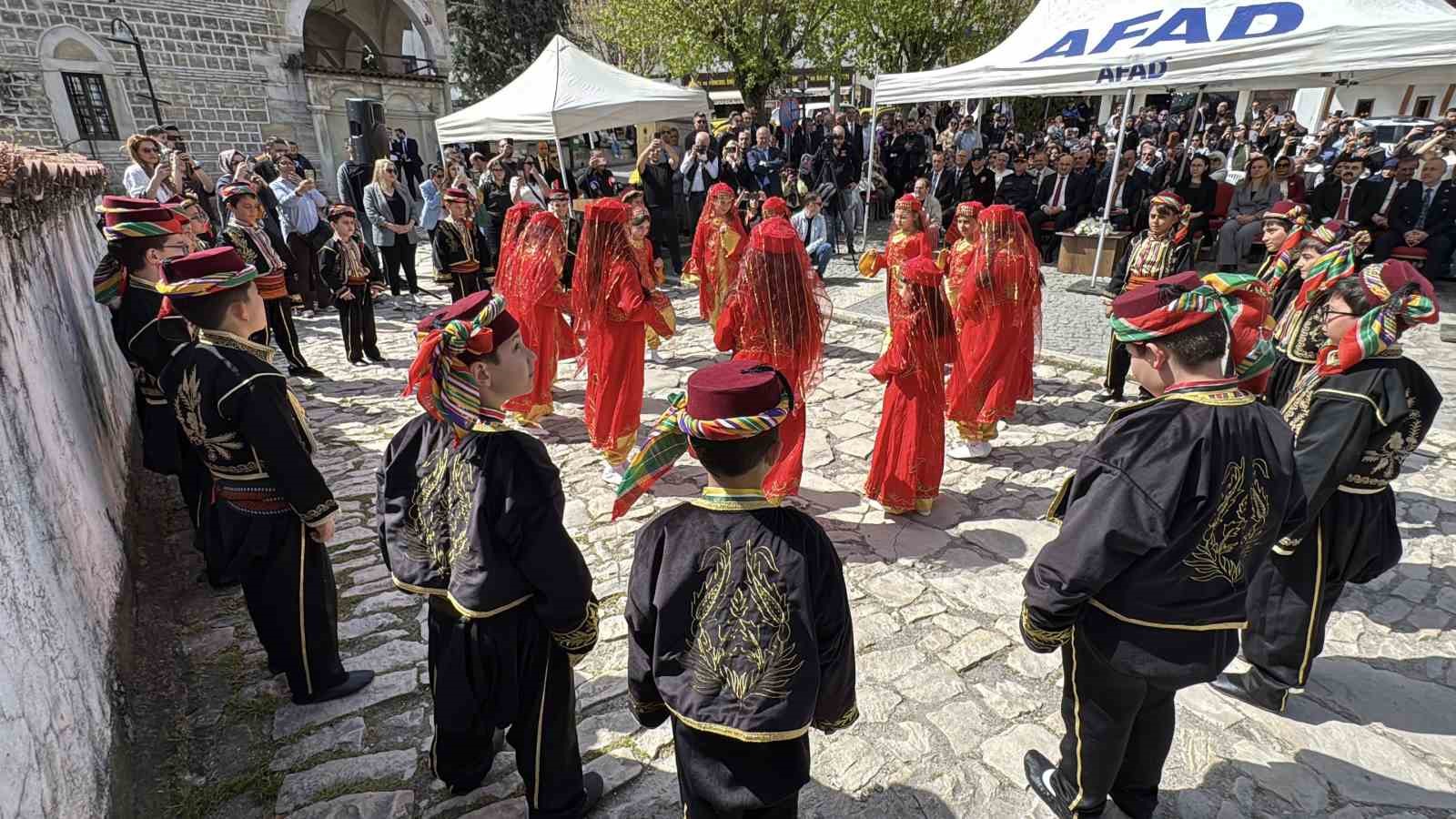 UNESCO kenti Safranbolu’da Turizm Haftası kutlamaları başladı
UNESCO kenti Safranbolu’da Turizm Haftası kutlamaları başladı