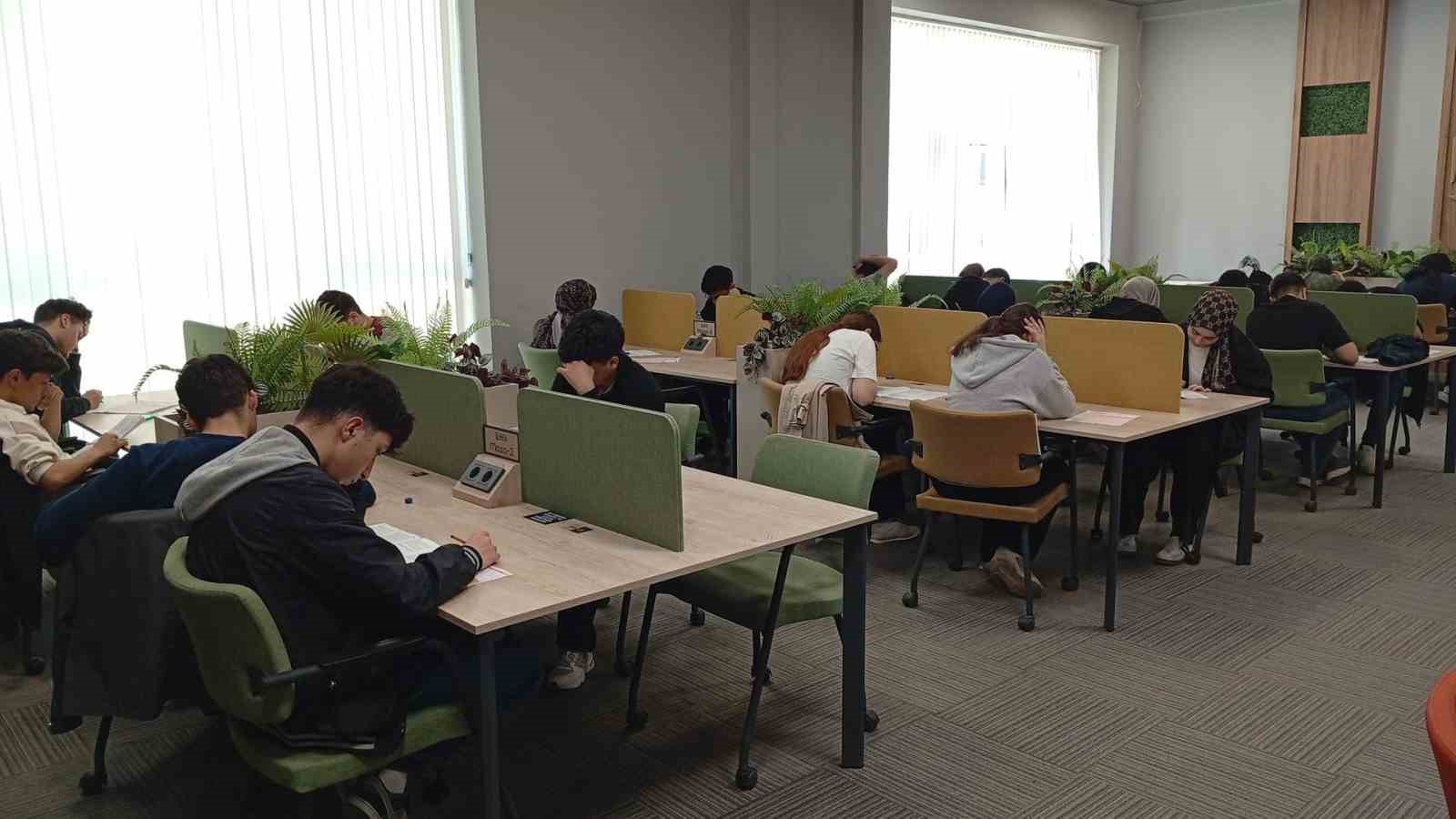 Üniversite hayaline Yıldırım desteği
