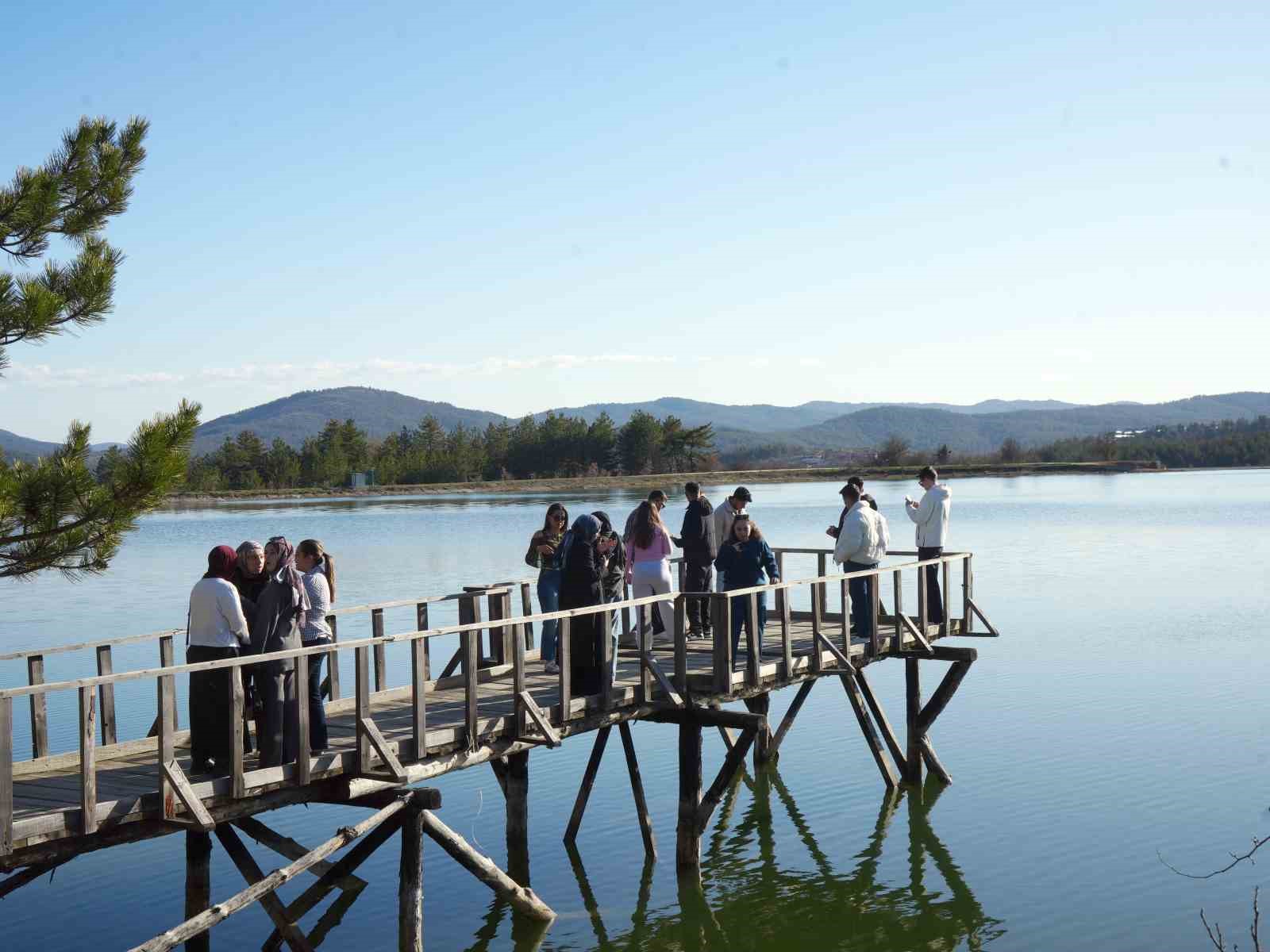 Üniversite öğrencileri Daday’ın tarihi mekanlarını ve turistik alanlarını gezdi
Üniversite öğrencileri Daday’ın tarihi mekanlarını ve turistik alanlarını gezdi