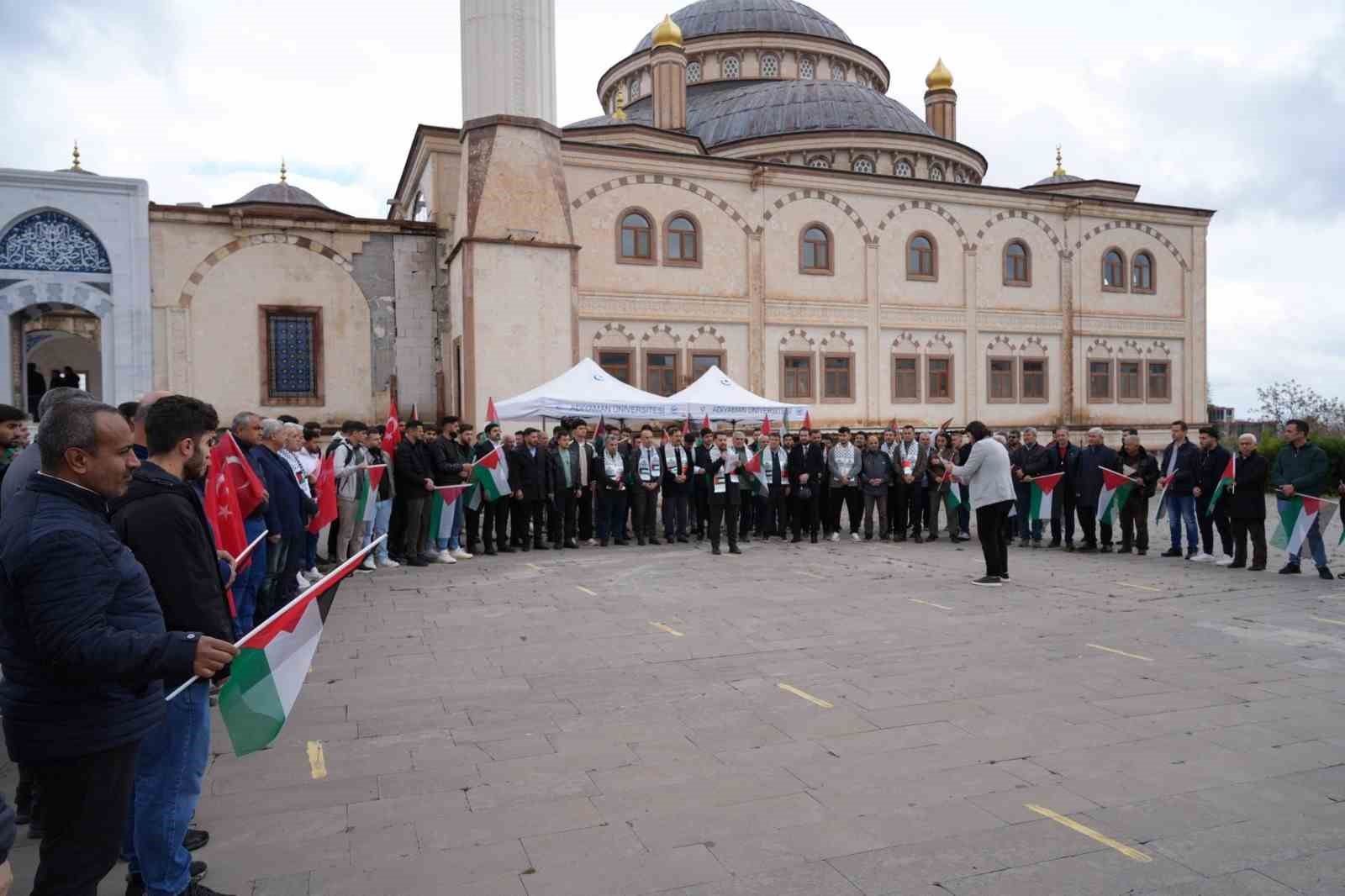 Üniversite öğrencilerinden Filistin’e destek açıklaması
