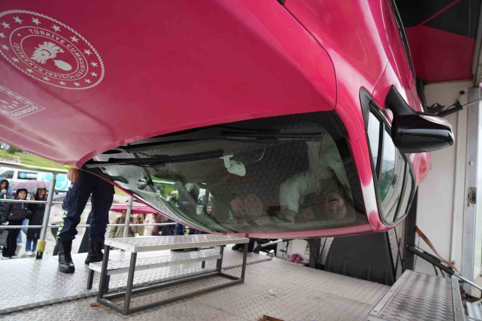 Üniversite öğrencilerinden simülasyon aracına yoğun ilgi

