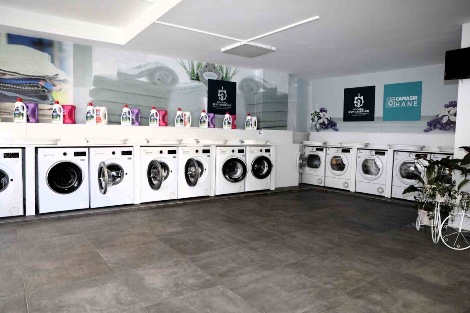 Üniversite öğrencilerine ücretsiz çamaşırhane hizmeti
