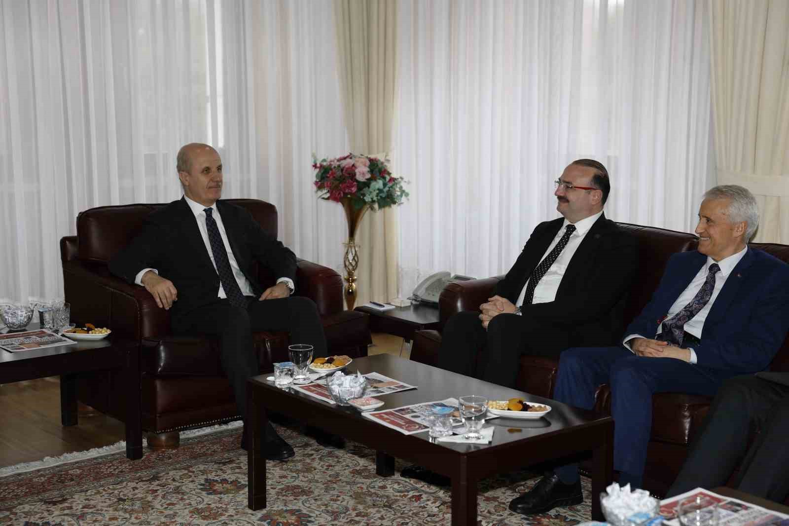 Üniversitelerarası kurul toplantısı Atatürk Üniversitesi ev sahipliğinde yapıldı: Yükseköğretimde güç birliği Erzurum’da sağlandı
