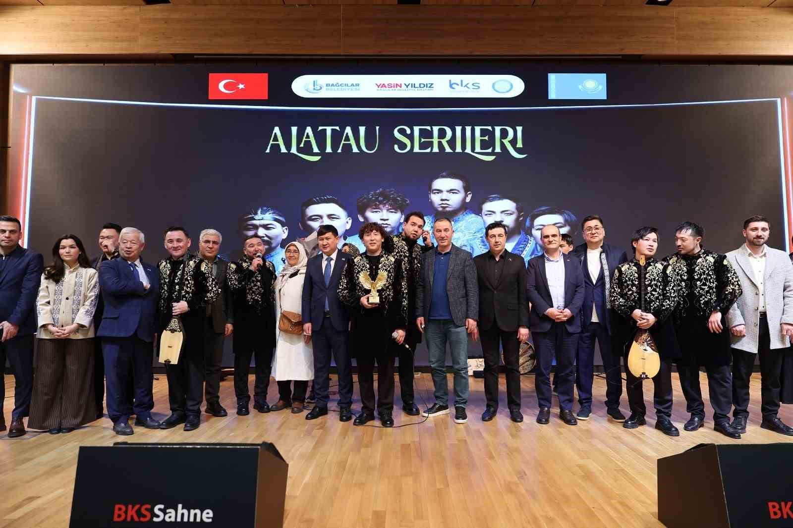 Ünlü Kazak müzik grubu Alatau Serileri, yeni albümünün lansmanını Bağcılar’da yaptı
