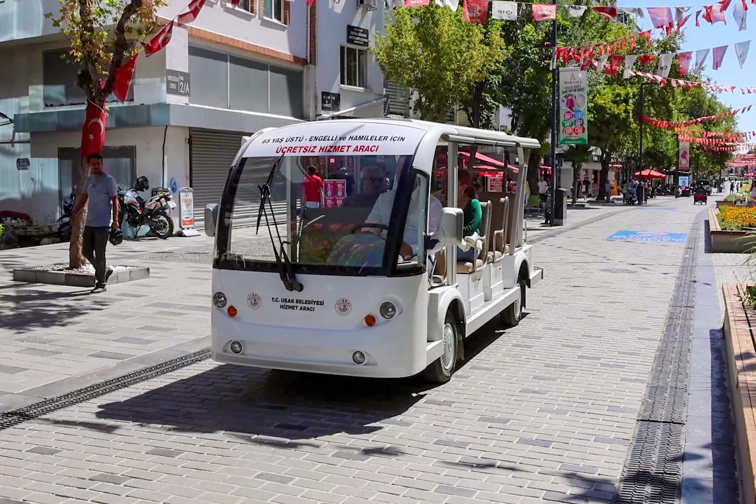 Uşak Belediyesi bütçe fazlası veren 10 il belediyesi arasına girdi
