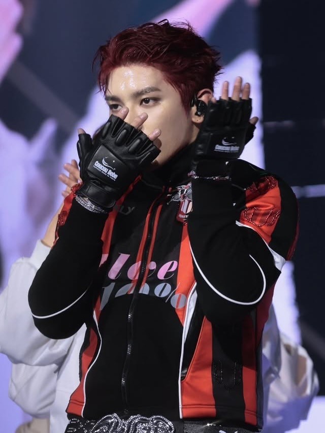 Uşakspor logosu Güney Kore’de sahneye çıktı
