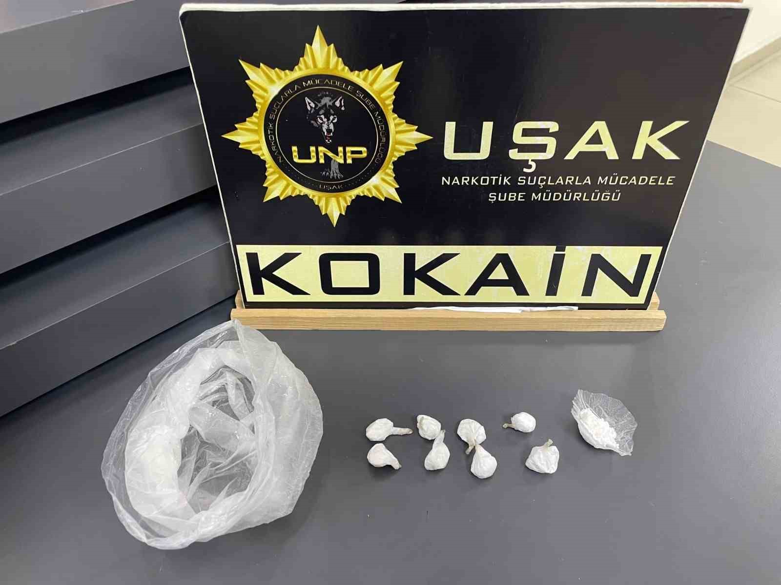 Uşak’ta uyuşturucu operasyonu: 3 tutuklama
