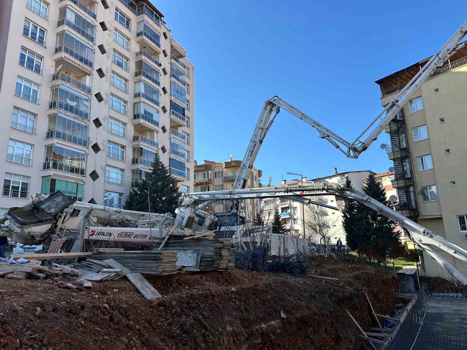 Uşak’taki beton pompası kazasında 3 kişi tutuklandı
