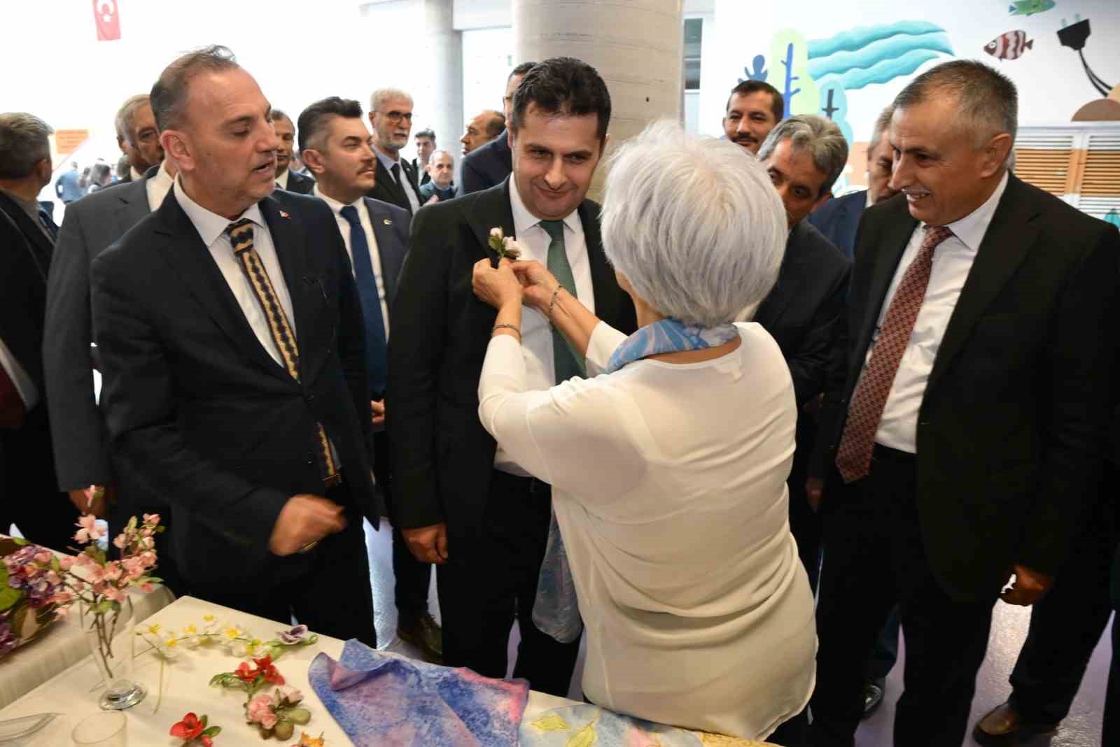 Usta ellerden geleceğe: Bursa’nın kadim mirası, meslek liselerinde canlanıyor
