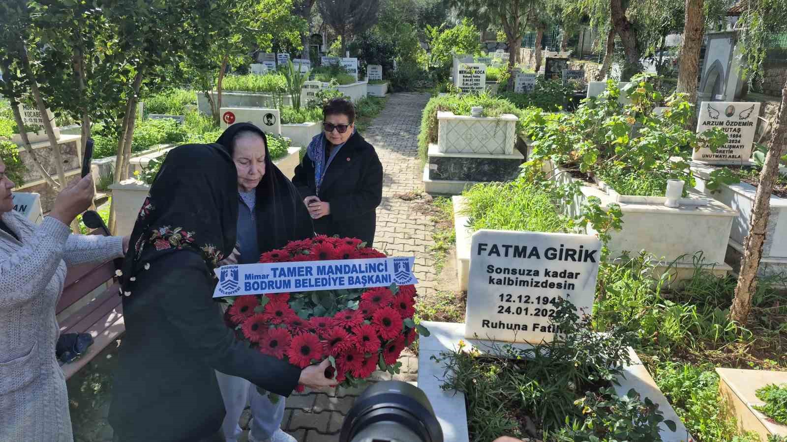 Usta oyuncuya büyük vefasızlık: Yeşilçam’ın yıldızı 10 kişiyle anıldı
