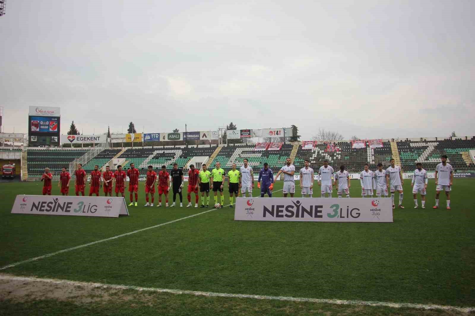 Üyelerden Denizli İdman Yurdu yönetimine istifa çağrısı
