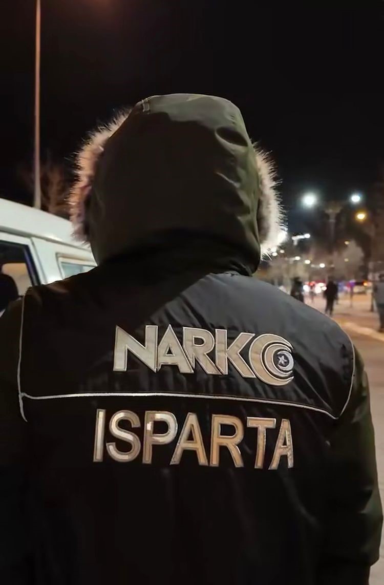 Uyuşturucu operasyonlarında 4 şüpheli tutuklandı
