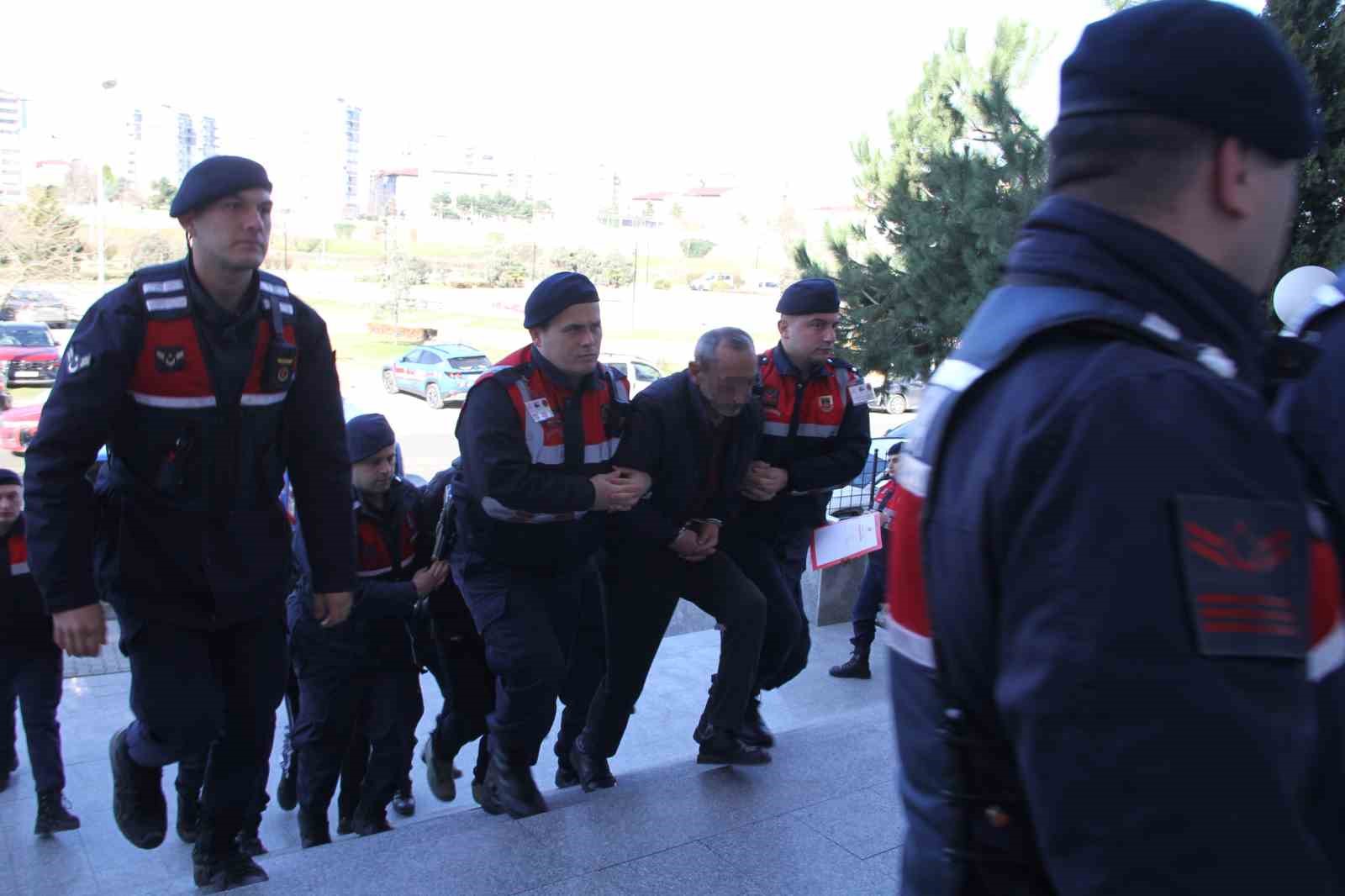 Uyuşturucu operasyonunda 15 şüpheliye adli kontrol
