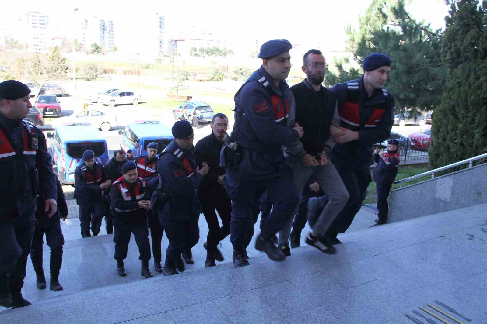 Uyuşturucu operasyonunda 15 şüpheliye adli kontrol
