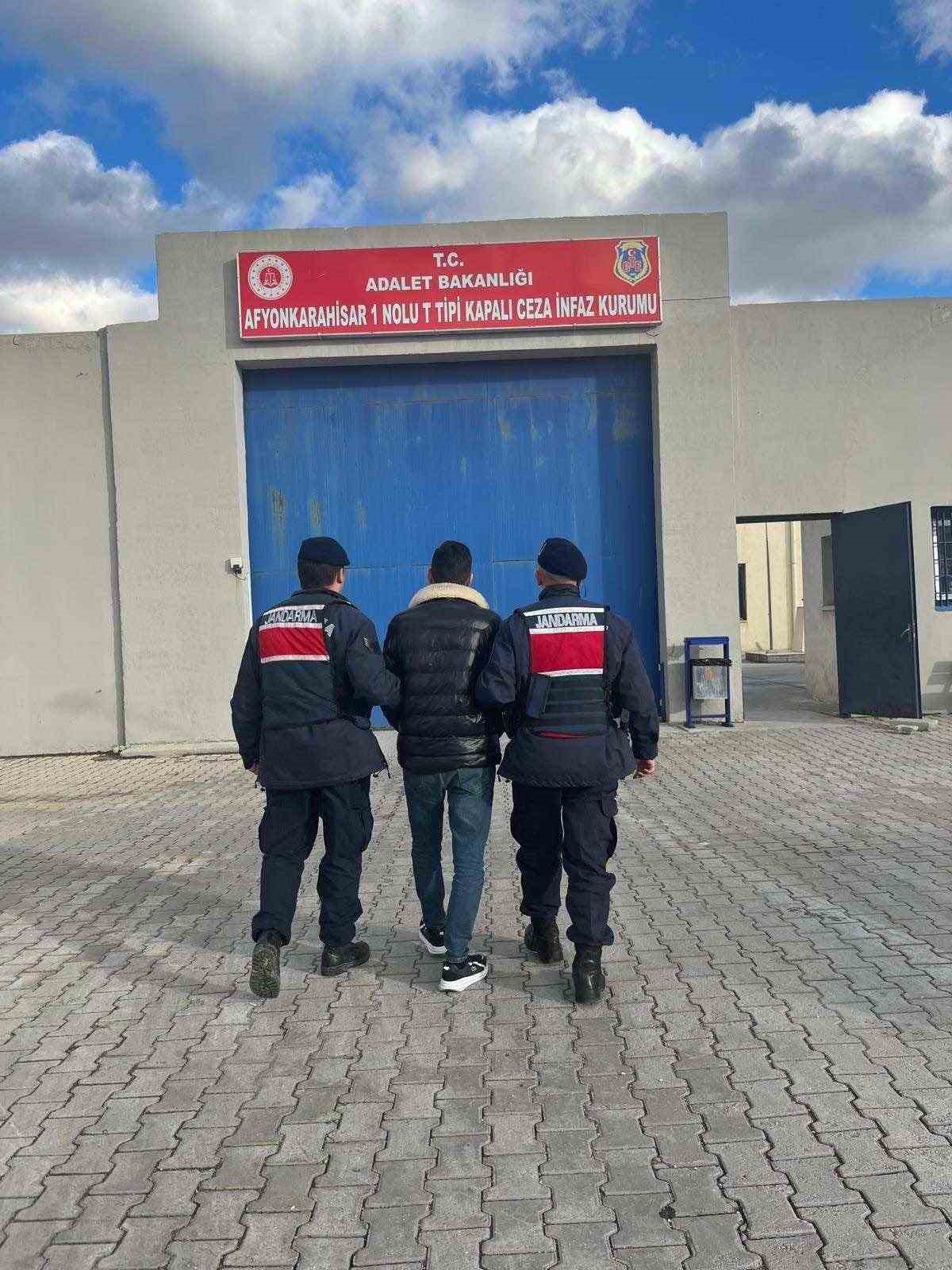 Uyuşturucu operasyonunda 4 kişi gözaltına alındı
