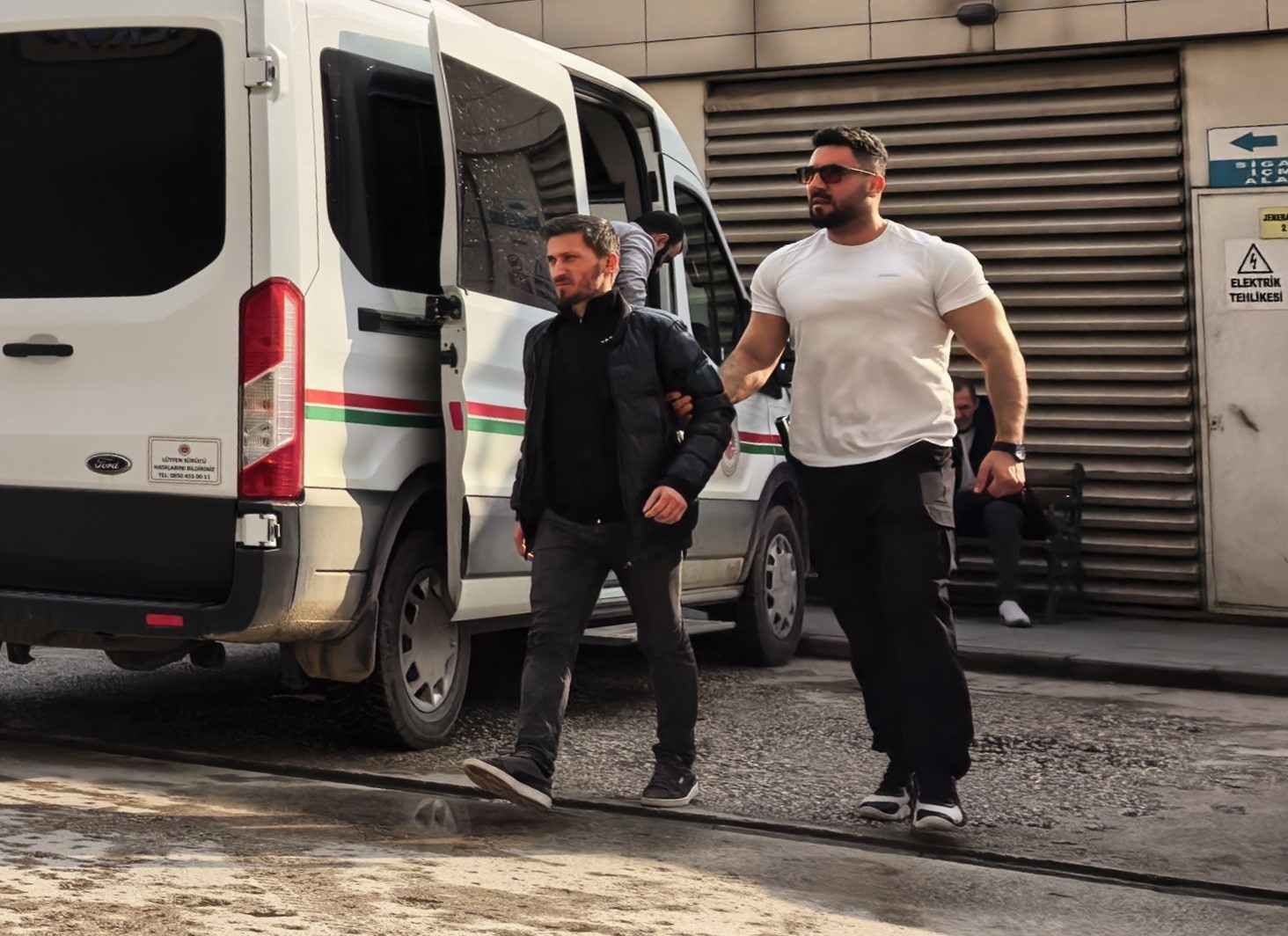 Uyuşturucu taciri, kovalamaca sonucu yakalandı
