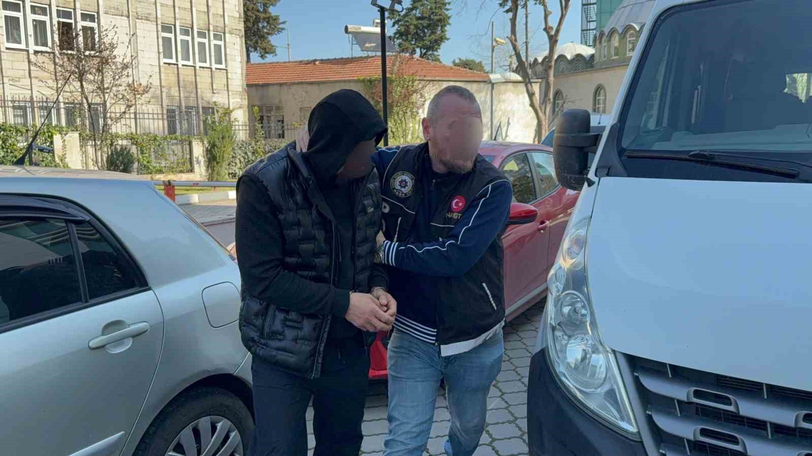 Uyuşturucu ticaretinden tutuklandı
