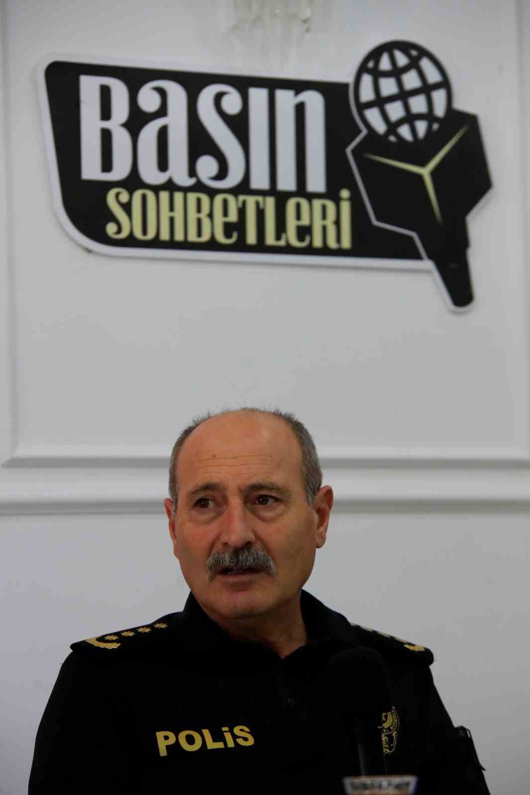 Uyuşturucu ticaretinin merkezi bölgeye ekipler amirliği ve bekar polisler için lojman ile yaşam alanı
