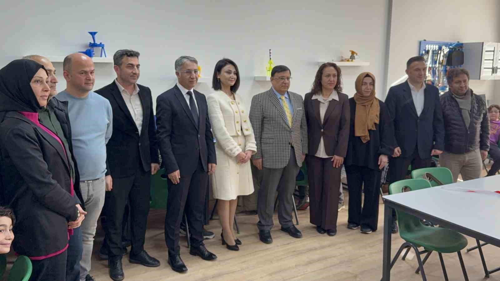 Uzlaştırma ile hem toplumsal barış sağlandı, hem de öğrenciler teknolojiyle buluştu
