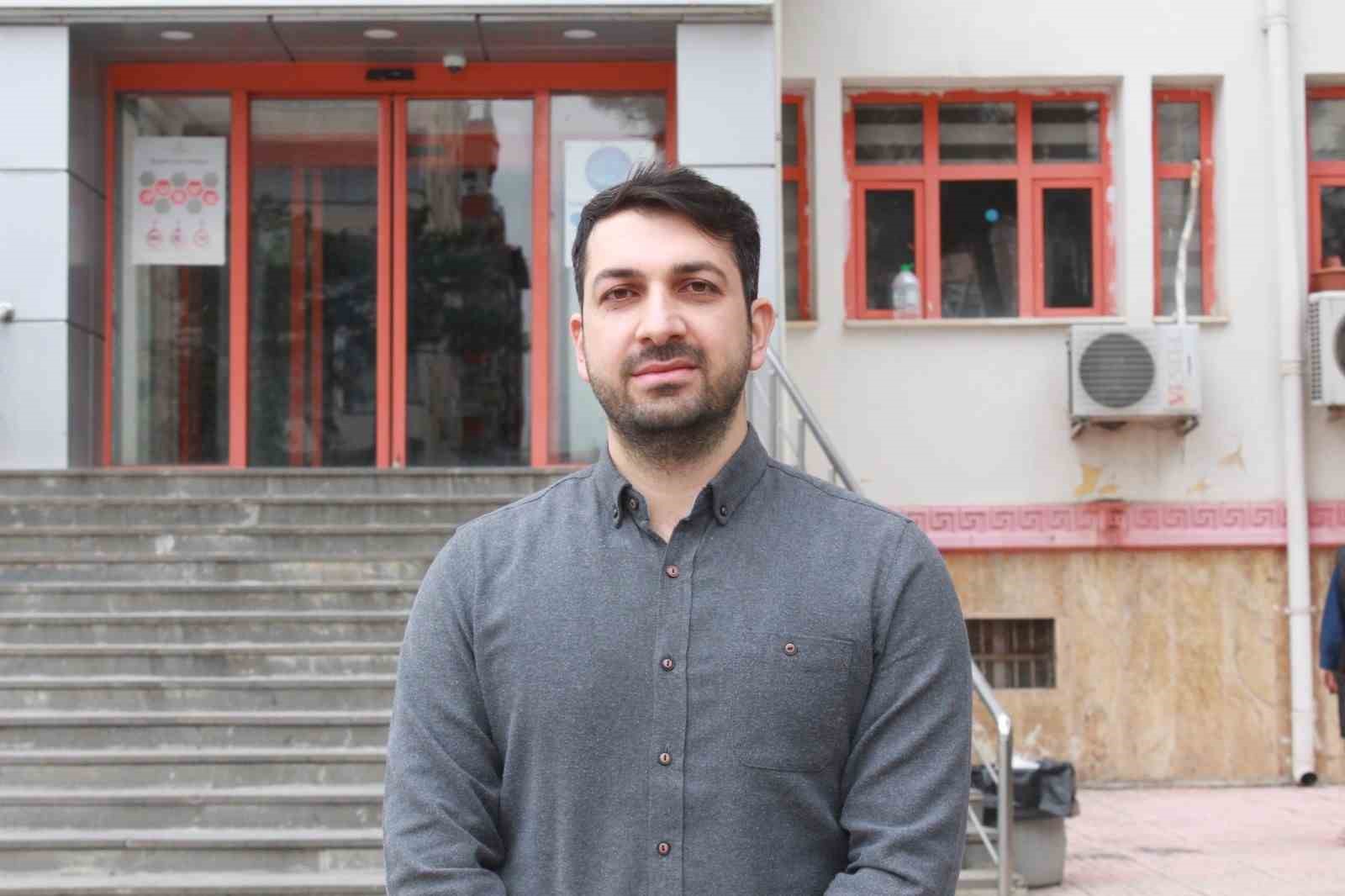 Uzman diyetisyenden iftar ve sahur arasında 2 litre su tüketimi önerisi
