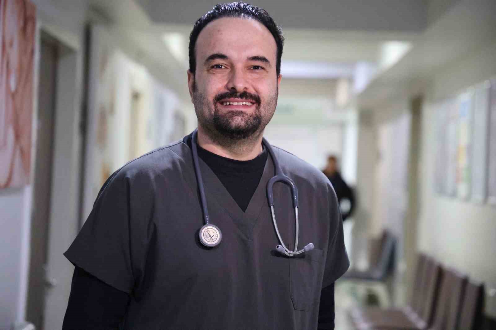 Uzman Dr. Cihangiroğlu uyardı: "Kronik hastalığı bulunanlar, oruç kararını mutlaka doktorunuzla birlikte verin"
