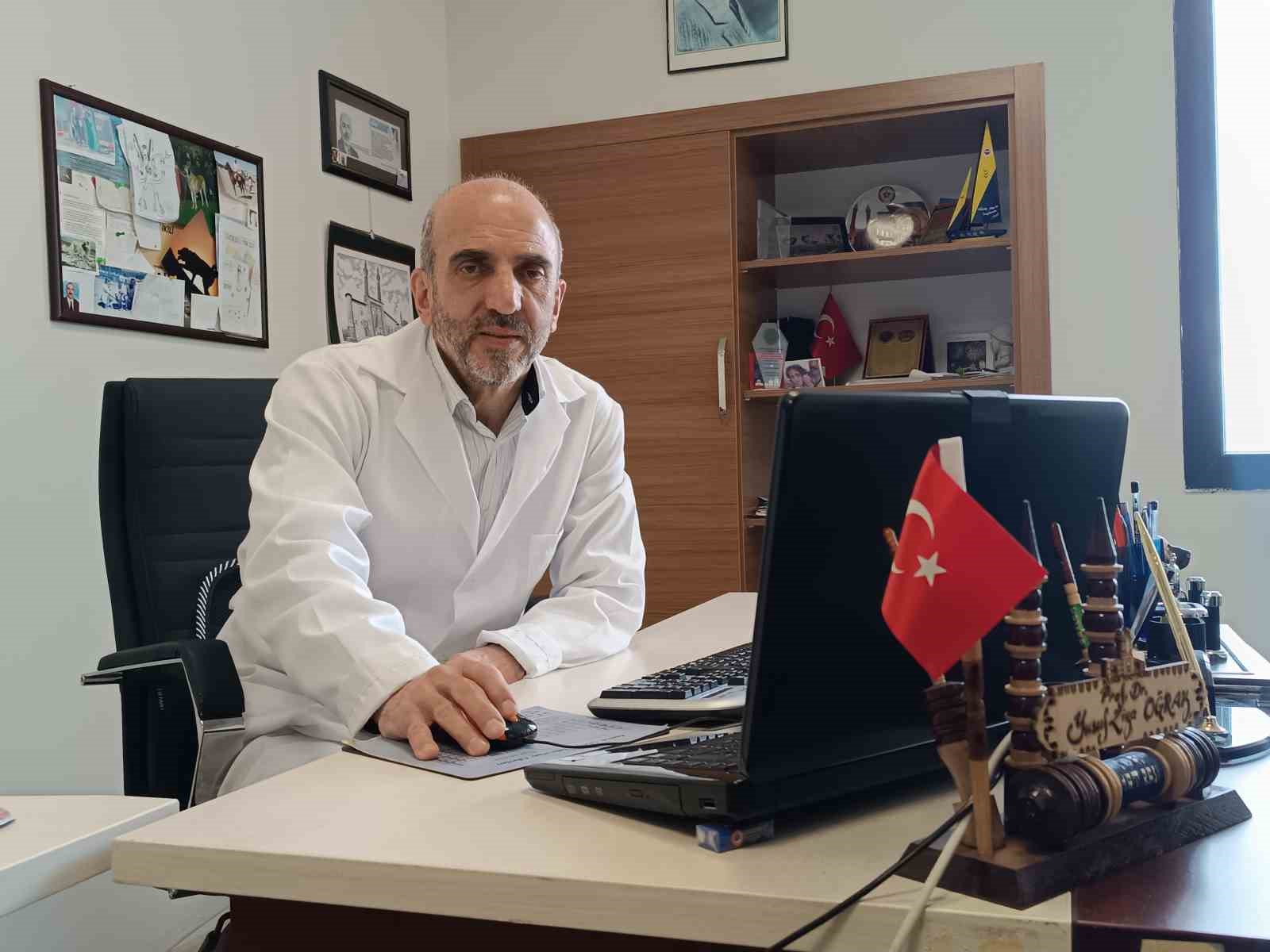 Uzman tavsiyesi: "Ayıyla karşılaşınca kaçmayın, ondan büyük görünmeye çalışın"
