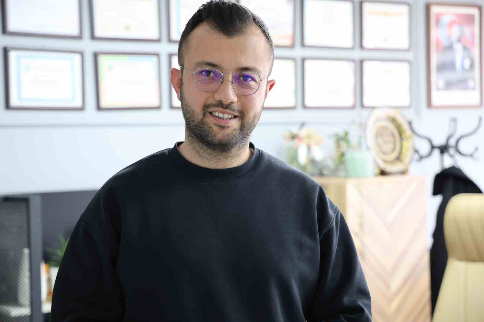 Uzmanından, "Oruç kesinlikle sigara ile açılmamalı" uyarısı
