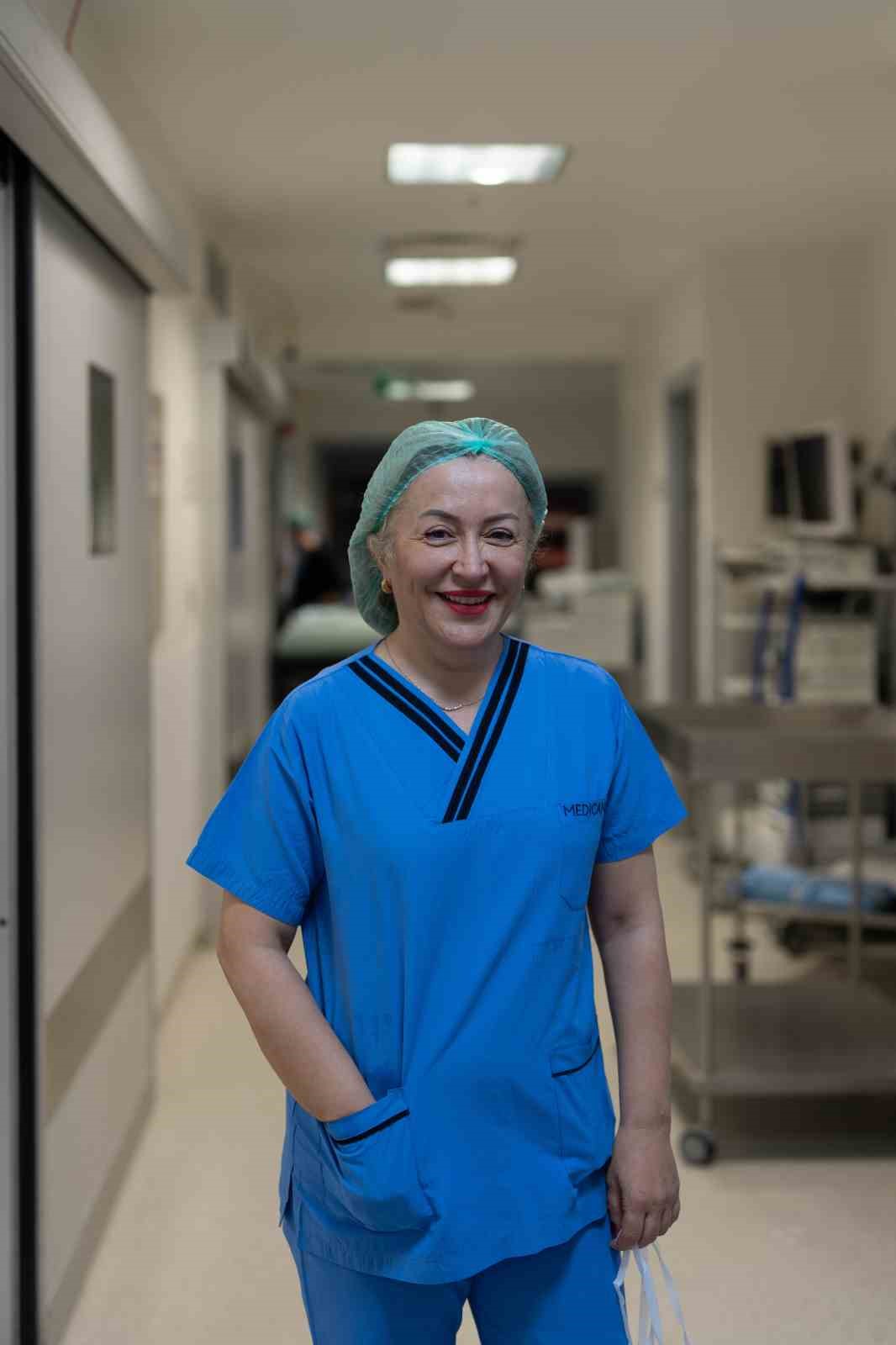 Uzmanından uyarı: "İnmemiş testis tedavi edilmezse ileride testis kanseri ve kısırlık riski oluşturur"
Uzmanından uyarı: "İnmemiş testis tedavi edilmezse ileride testis kanseri ve kısırlık riski oluşturur"