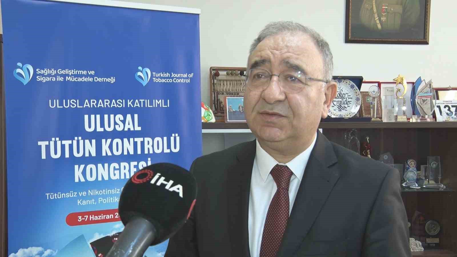 Uzmanından uyarı: "Sigara, Türkiye’de en az 4-5 litre benzin parasına eşit olmalı"
