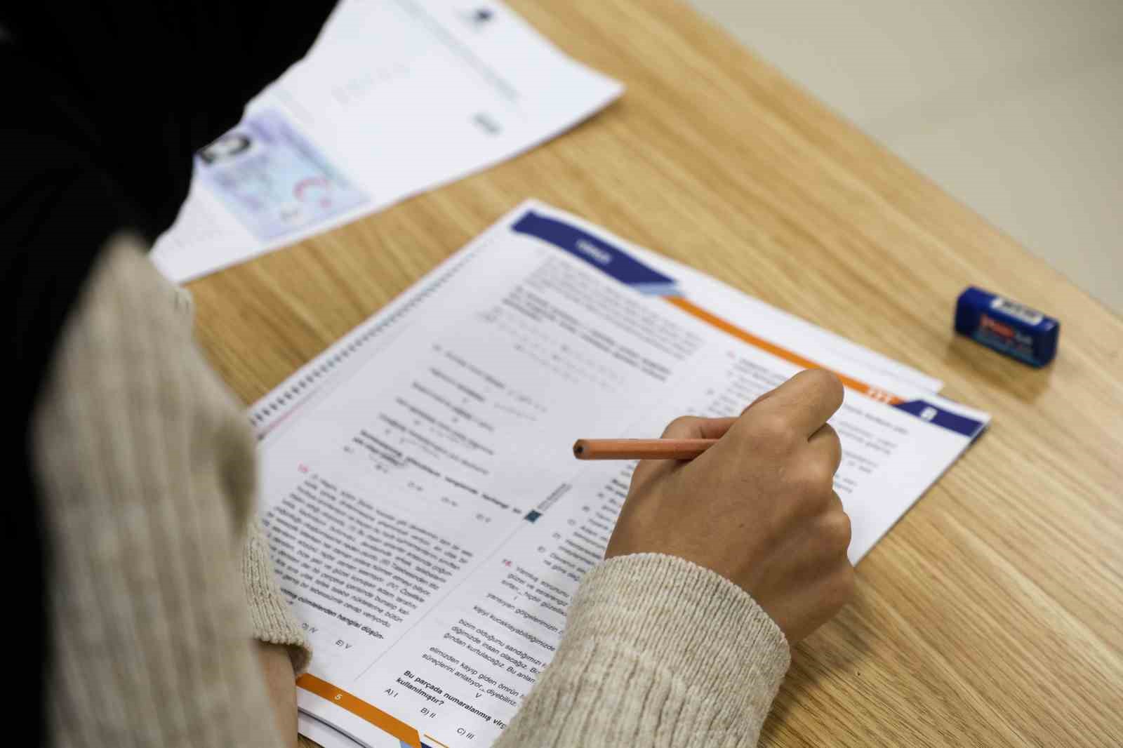 Uzmanlardan öğrencilere gün içerisinde Power nap önerisi
