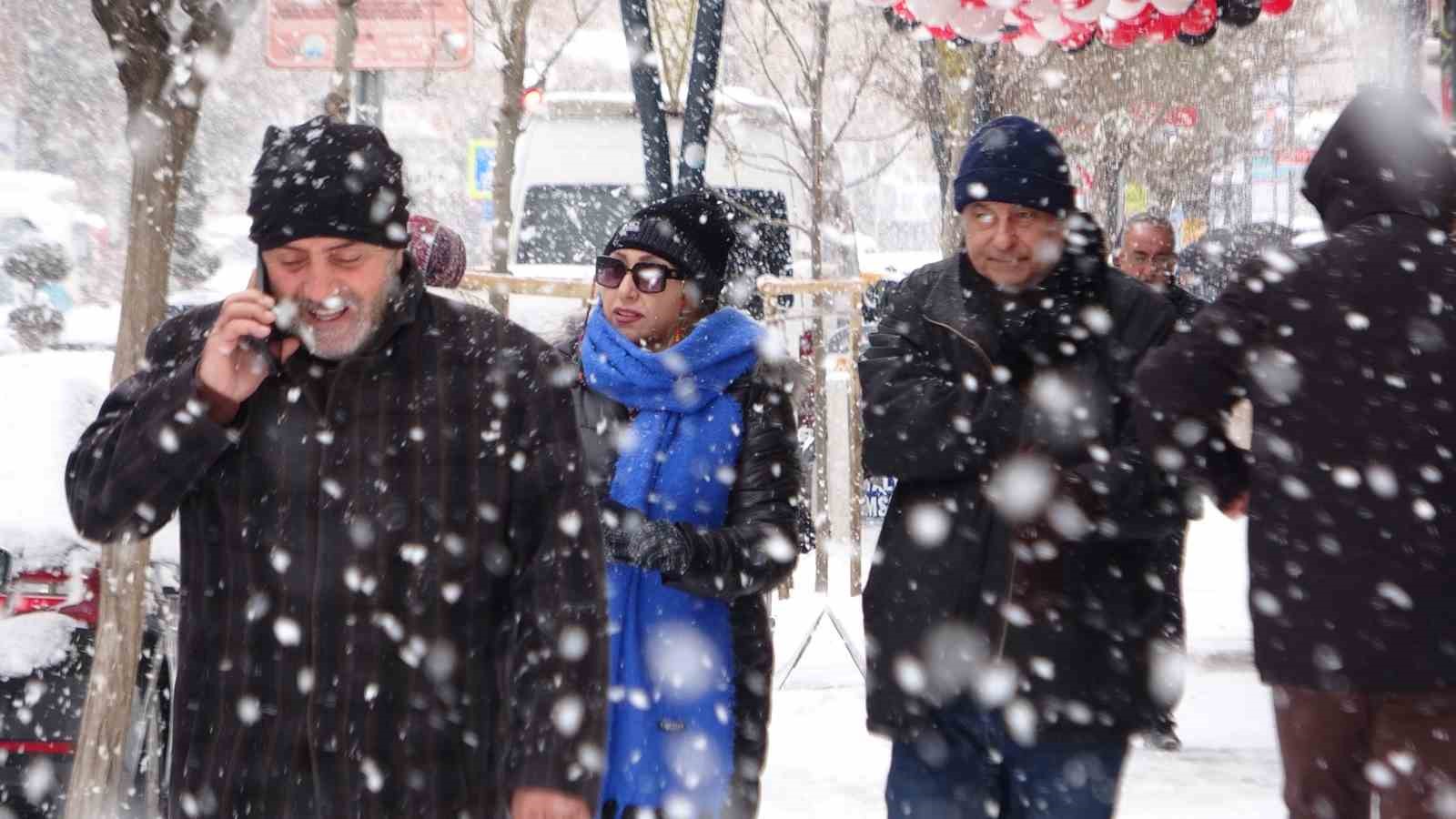 Uzmanlardan Van Gölü Havzası için uyarı: Kar yağışı aldatmasın
