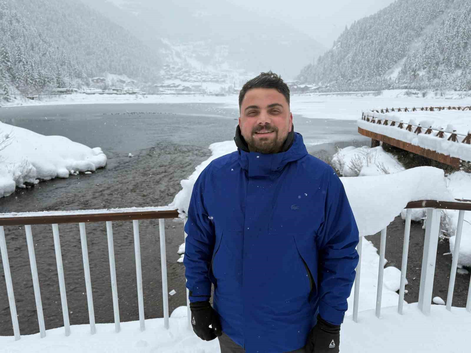 Uzungöl’de kar kalınlığı 1 metreyi aştı
