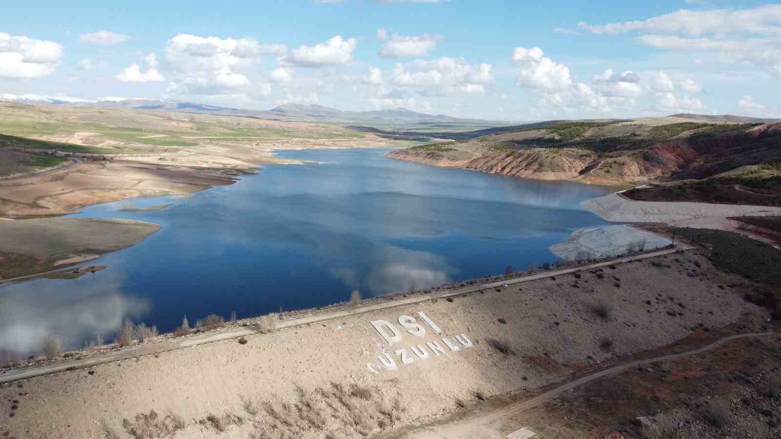 Uzunlu Barajı’nda su seviyesindeki değişim dronla görüntülendi
