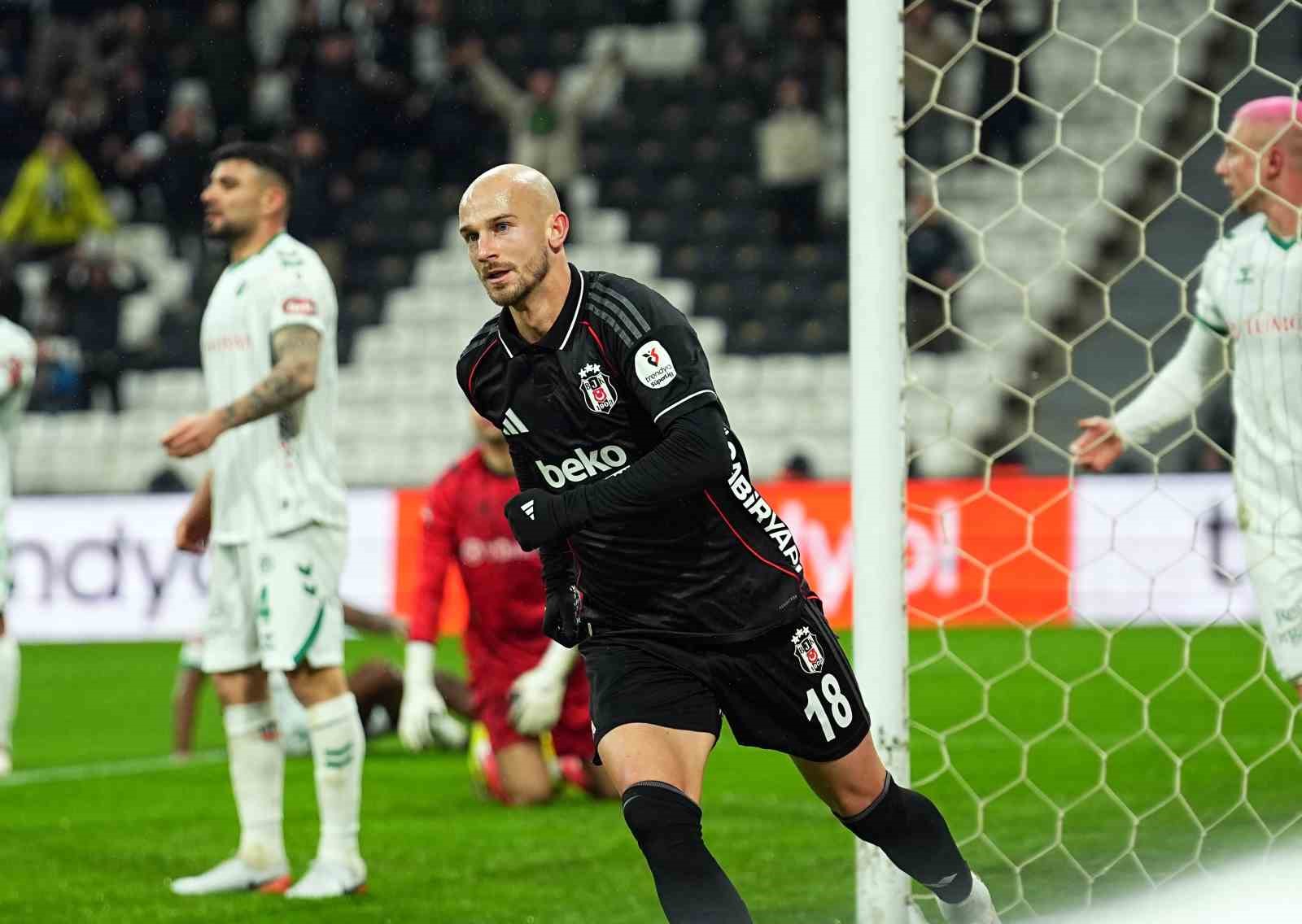 Vaclav Cerny, Beşiktaş formasıyla 6. golünü attı
