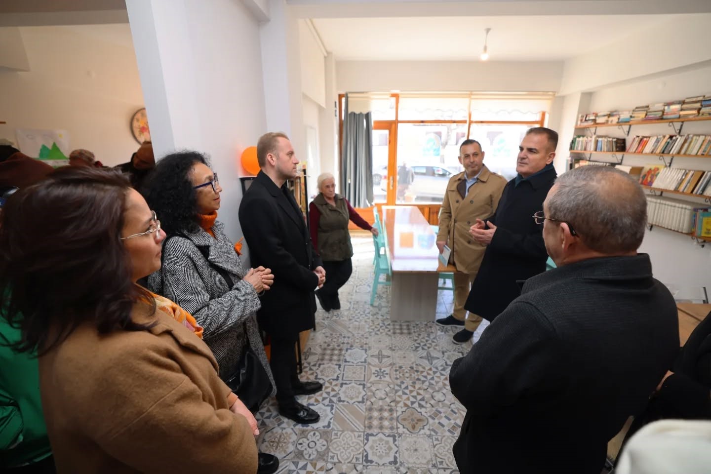 Vali Akbıyık, Saburhane’nin kültürel belleğine yakından baktı
