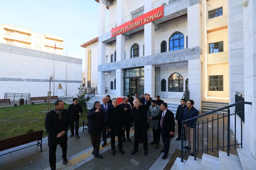 Vali Akbıyık, Yatağan Hükümet Konağı’nı inceledi
