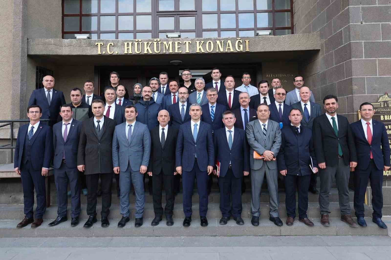 Vali Aktaş: "Amacımız el birliğiyle kentimizi en iyi yerlere getirmek"
